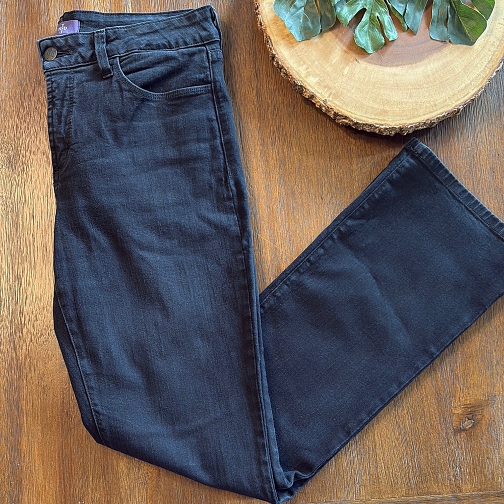 NYDJ Barbara bootcut black jeans size 8